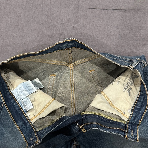 Levi's Men's Dark Indigo Straight Jeans - Picture 4 of 5